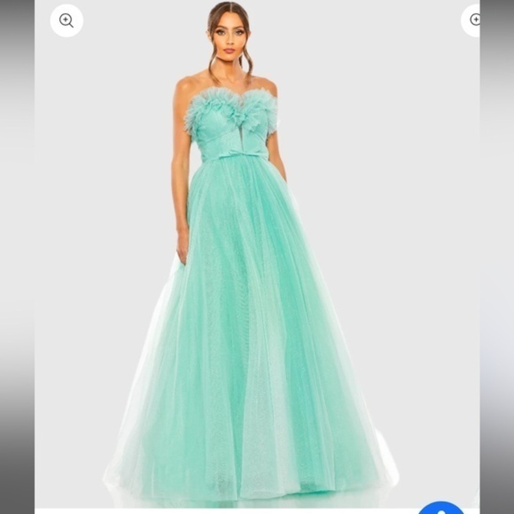 NWT - Mac Duggal Blue Green Tulle Gown - Size 10